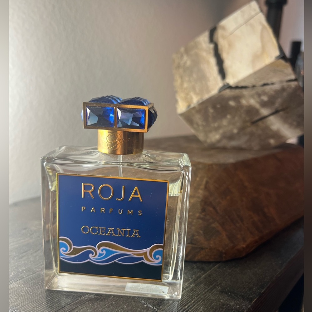 Roja Oceania